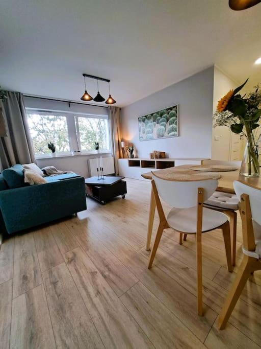 Apartamento Cosyrest-Odpocznij Przytulnie Breslavia Exterior foto